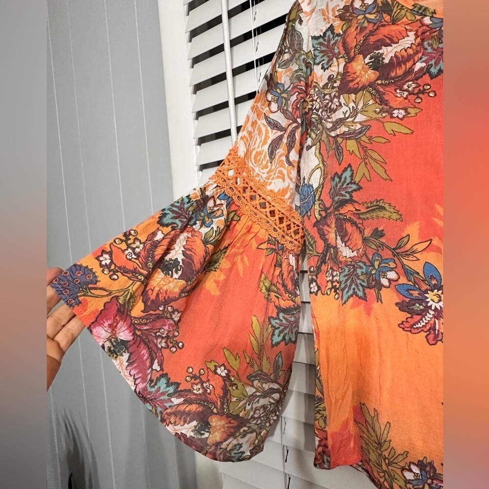 #8) NEW Spense beautiful Top Size Medium - Picture 3 of 7
